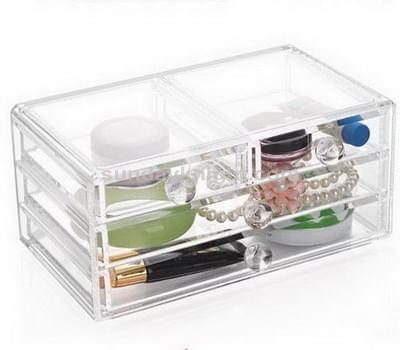Makeup organiser with drawers