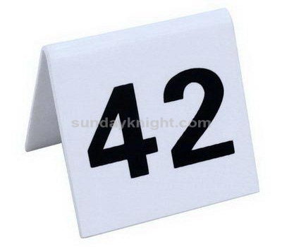 Custom table numbers