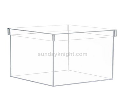 Clear acrylic box with lid