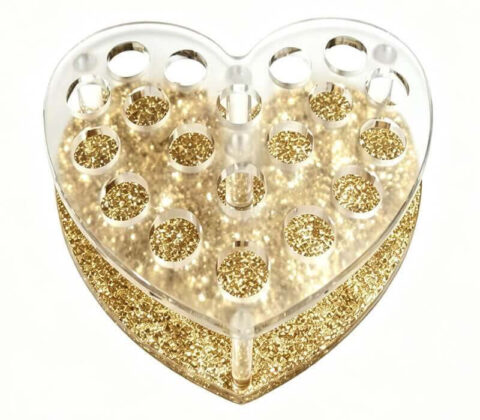 Estuche de lujo para pintalabios con corazón de purpurina dorada