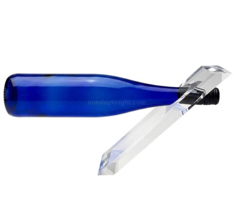 Individuell schwimmender Acryl-Weinflaschenhalter